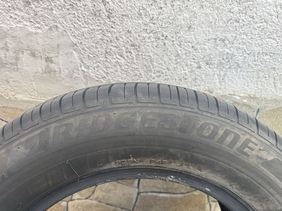 Автомобилни гуми 195 65 15 Bridgestone