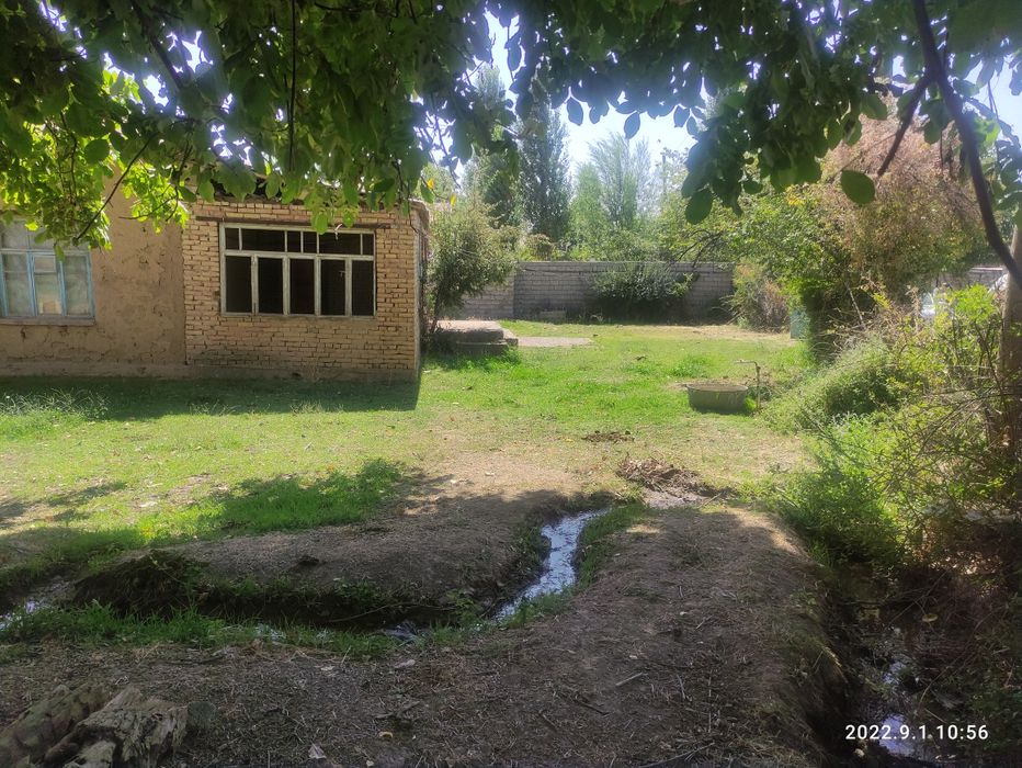 Продается 5комнатный Дом участок