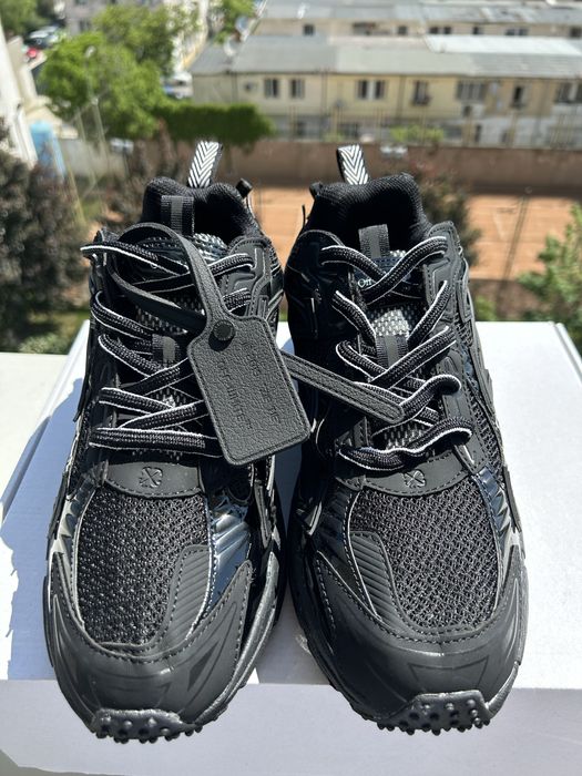 Vand Off-White Be Right Back