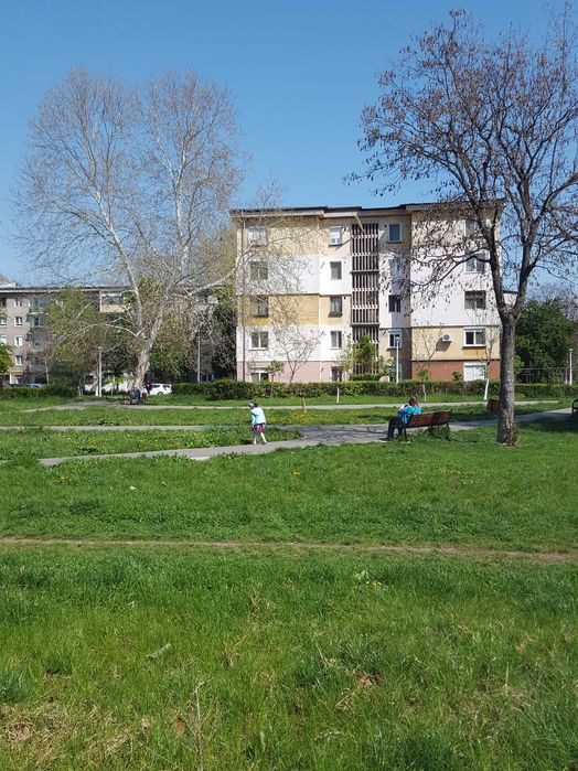 Vand teren intravilan central in Hunedoara