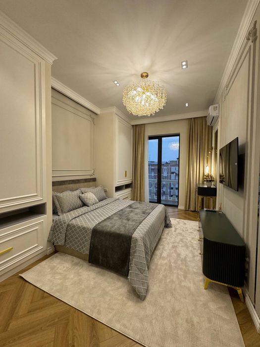 Продаётся КВАРТИРА 4/7/8 на 108м2 ЖК "БАРОККО" Ор-р: Алайский рынок