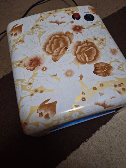 LED-лампа для ногтей