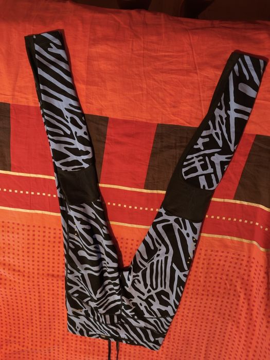 Nike клин epic lux zebra.