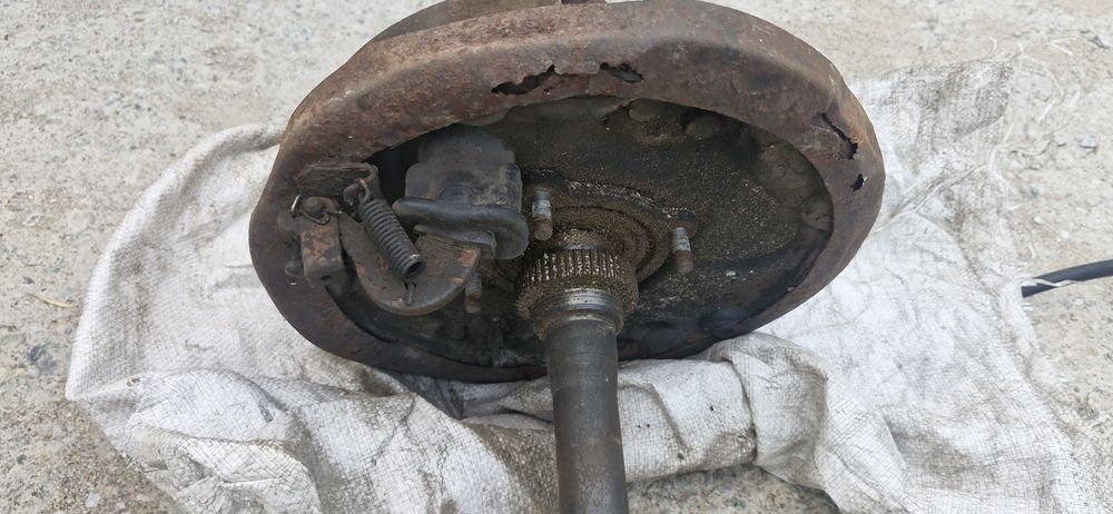 Запчасти Toyota Surf 185