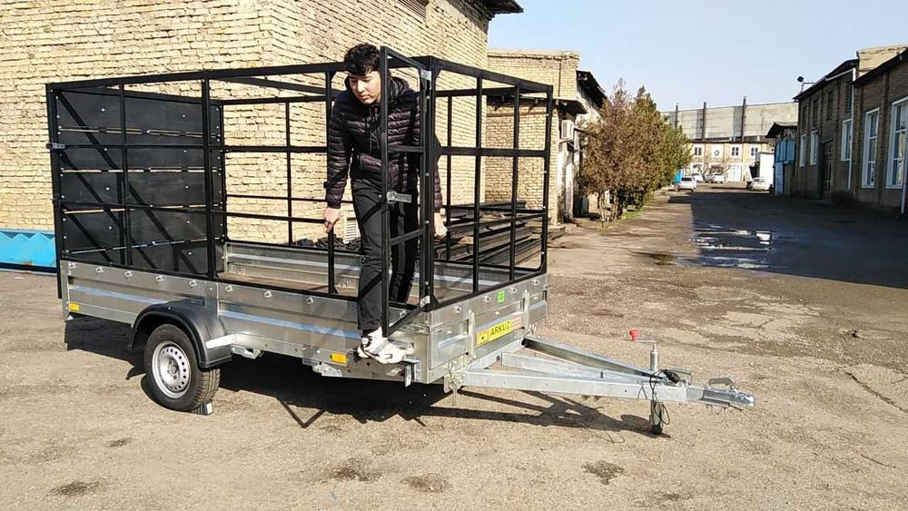 Арава.Кора мол ташиш учун Тиркамалар - Прицепы для перевозки КРС.