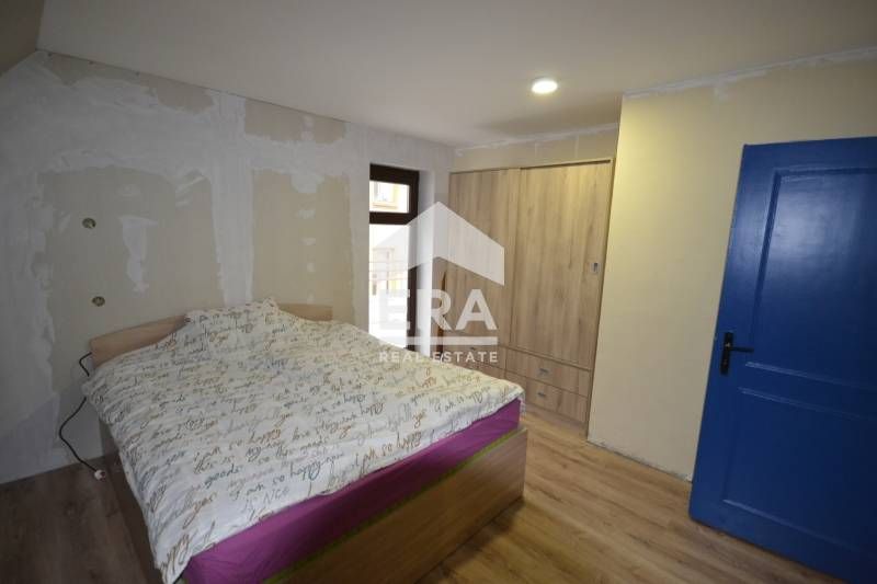 Продава се Тристаен апартамент в Хасково, Център - 97 кв.м за 947 €/кв.м - Снимка #6