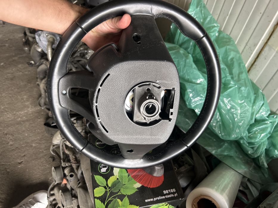 Volan /airbag multifunctional kia carens