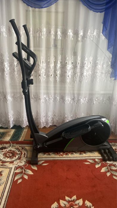 Эллиптический тренажер