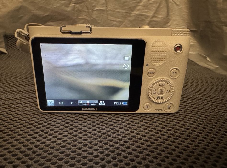 Camera Samsung NX1000, 20.3MP, + Obiectiv 20-50mm