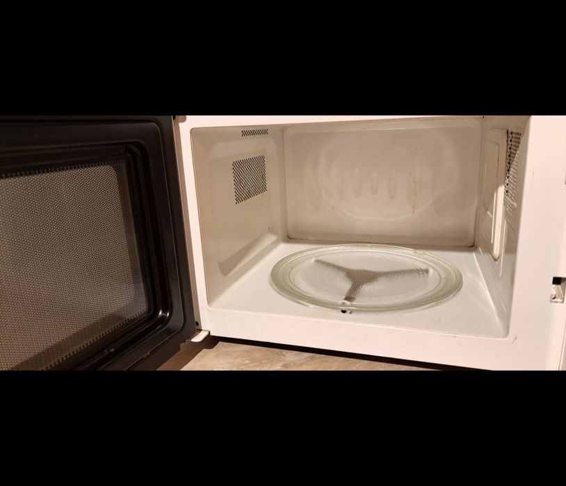 Микровълнова фурна LG