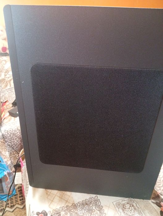 Продава се саунд бар филипс