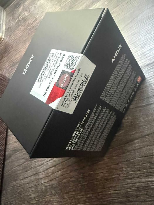Процесор AMD Ryzen 7 7800 X3D Radeon graphics