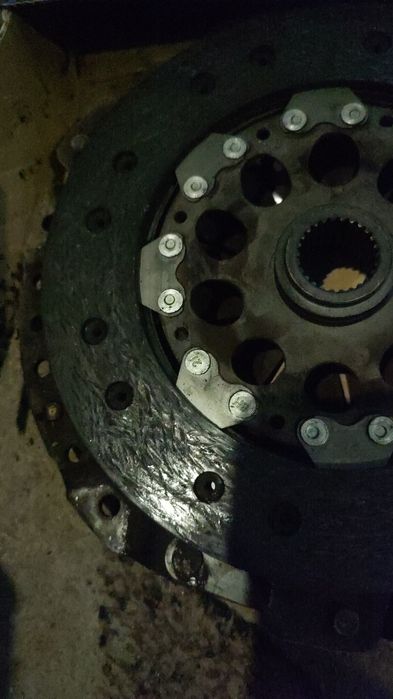 продам диск сцепления.Luk