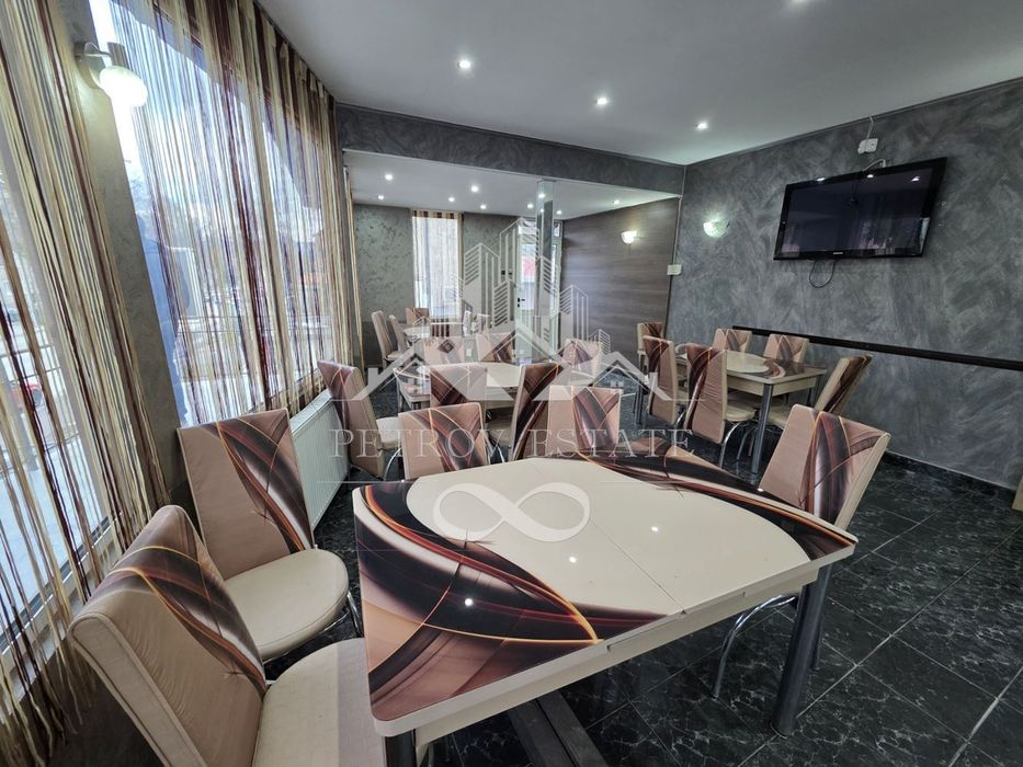 Продава се Офис в Велинград - 69 кв.м за 610 €/кв.м - Снимка #2