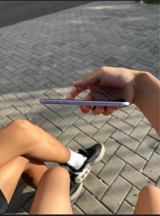 Обменяю iPhone 11 64 гб 71% акб