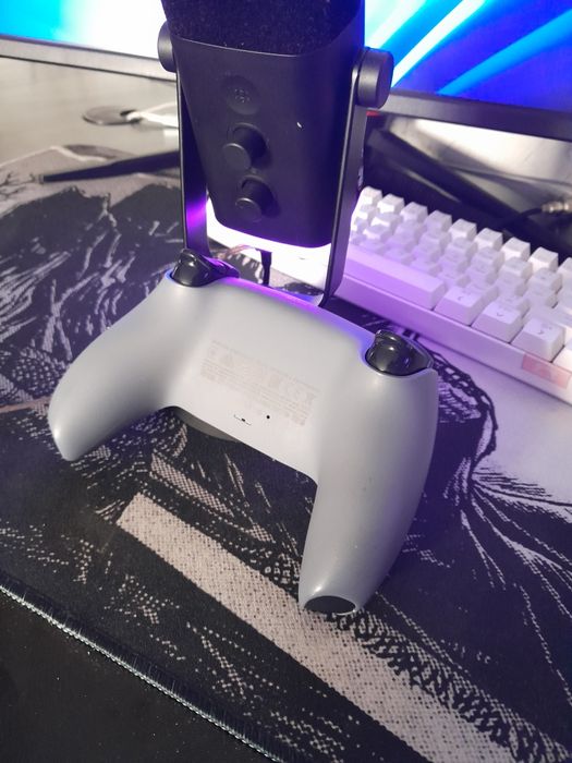 Геймпад Dualsense от PS5