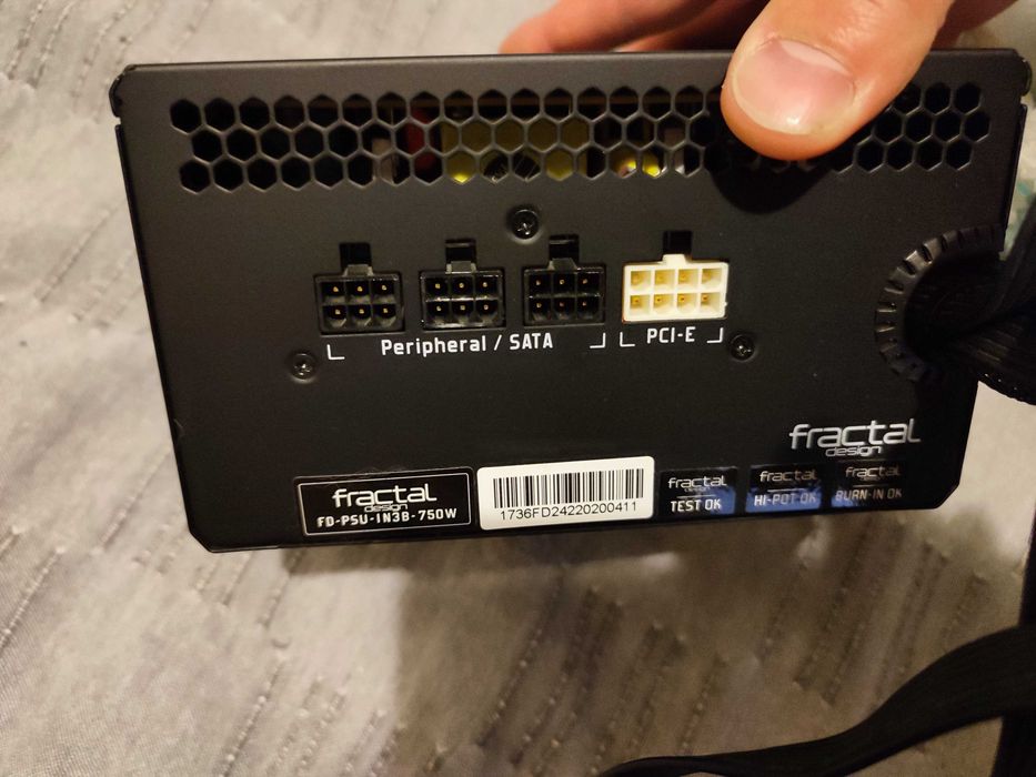 Захранващ Блок Fractal Design Integra M 750W