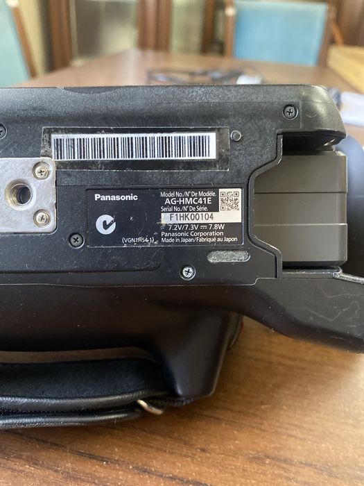 Камера Panasonic AG-HMC41E