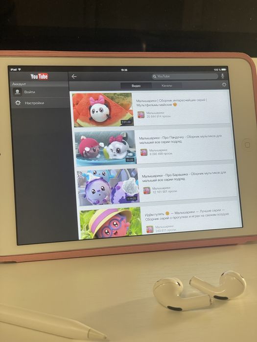 Apple iPad Mini 64GB планшет