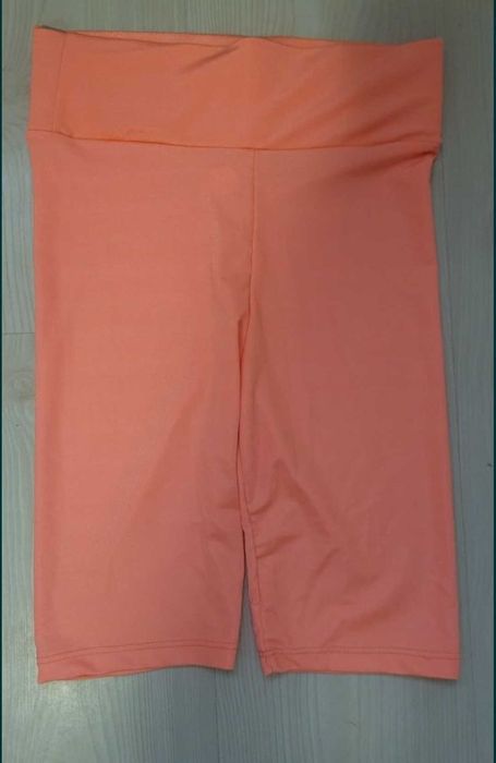 Клинове и къси дънки s размер.10лв