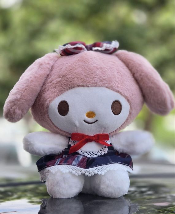 Плюшени играчки Кити Куроми, Hello Kitty Kuromi Melody 30см, плюшена