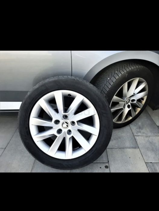 Продам комплект дисков R17