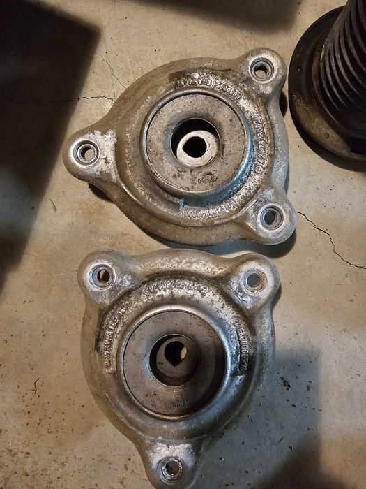 Mercedes A-class предни амортисьори