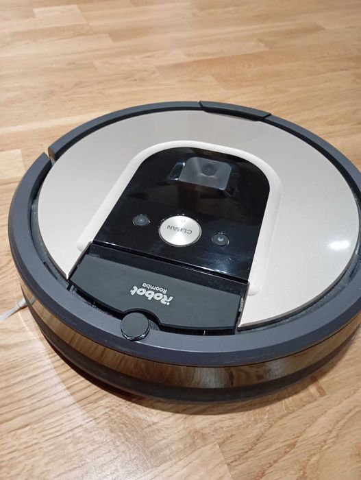 iRobot Roomba 974 (Utilizat, Stare Buna de Functionare)