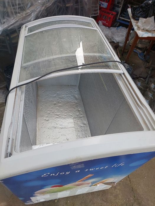 Холодильник, морозильник ва мясорубкалар сотилади