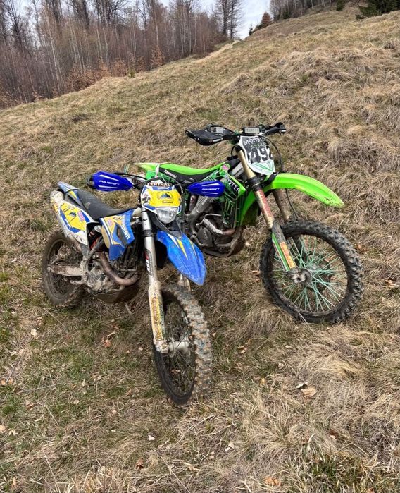 Vând kawasaki 250