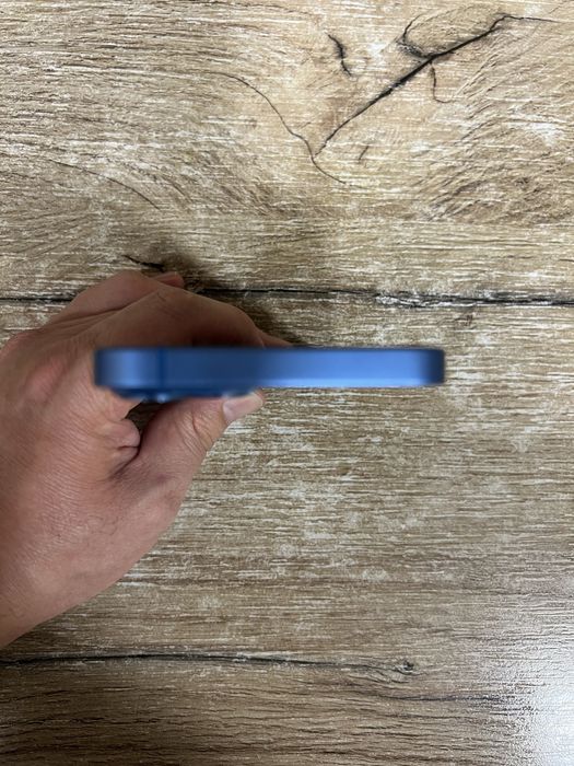 iPhone 13 256 gb blue