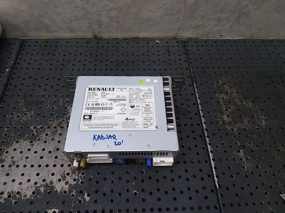 Unitate radio navigatie renault kadjar ha hl 28115682r 2016dj2547