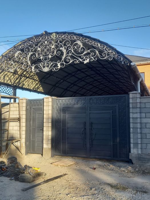 Навес металлконструкция