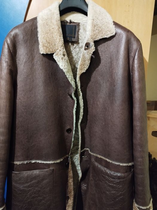 Vând haina/cojoc din piele Zara