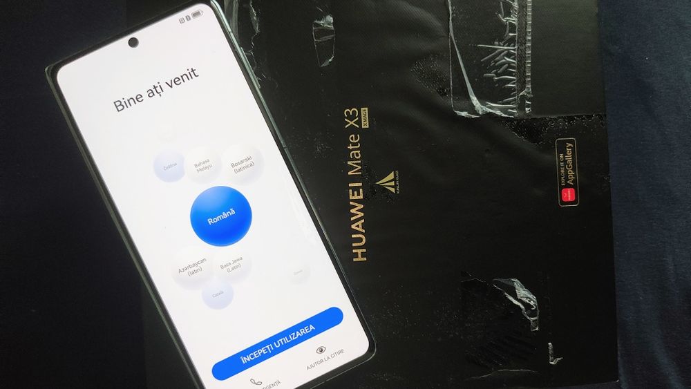 Vând Huawei Mate X3
