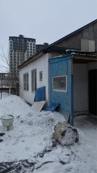 Астана. Дом на разбор