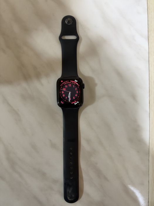 Apple watch SE - 2022 година!