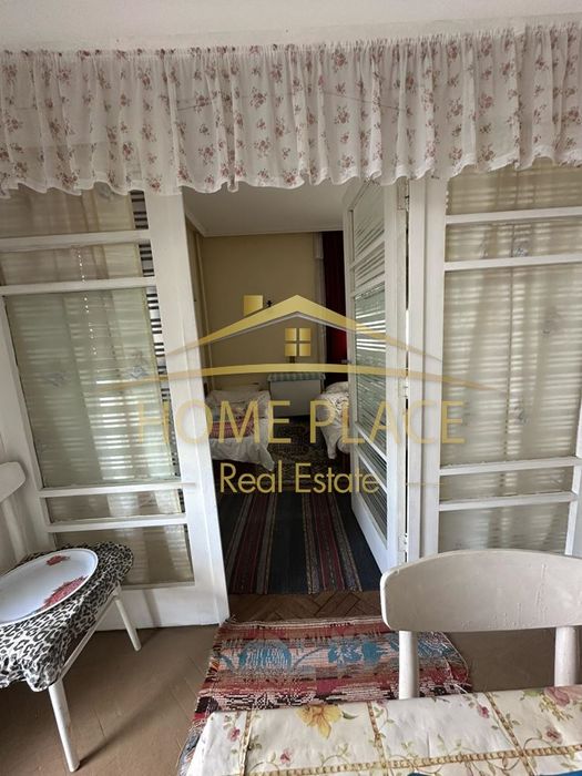 Четиристаен апартамент в кв.Чайка