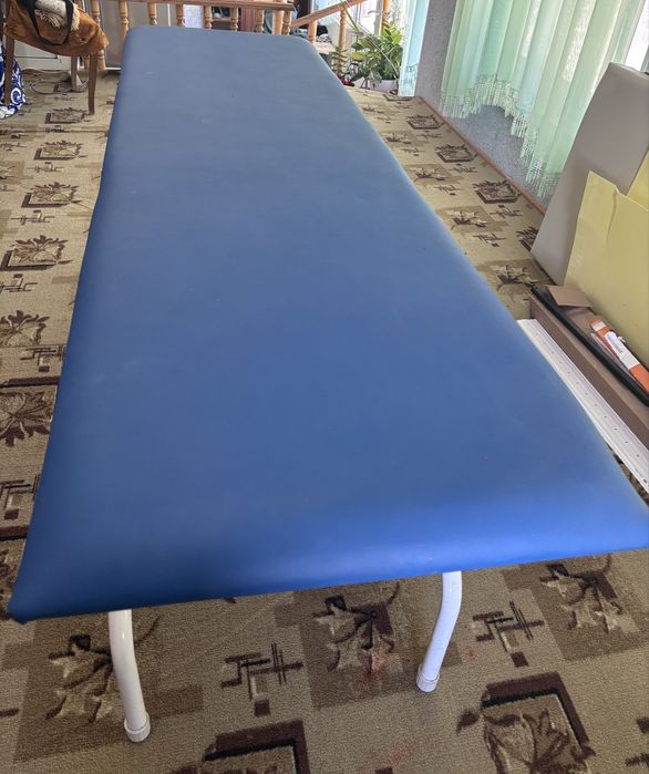 Кушетка медицинская