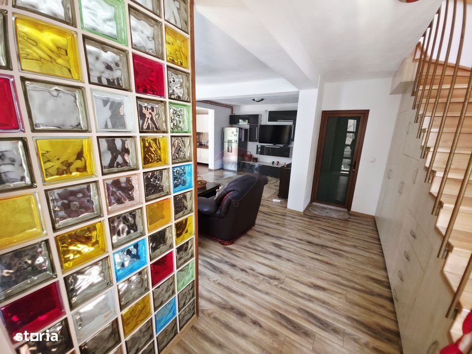 Casă de vânzare – Zonă exclusivă Ștefan cel Mare, Piatra Neamț