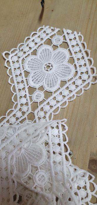 Dantela, deosebită, bumbac