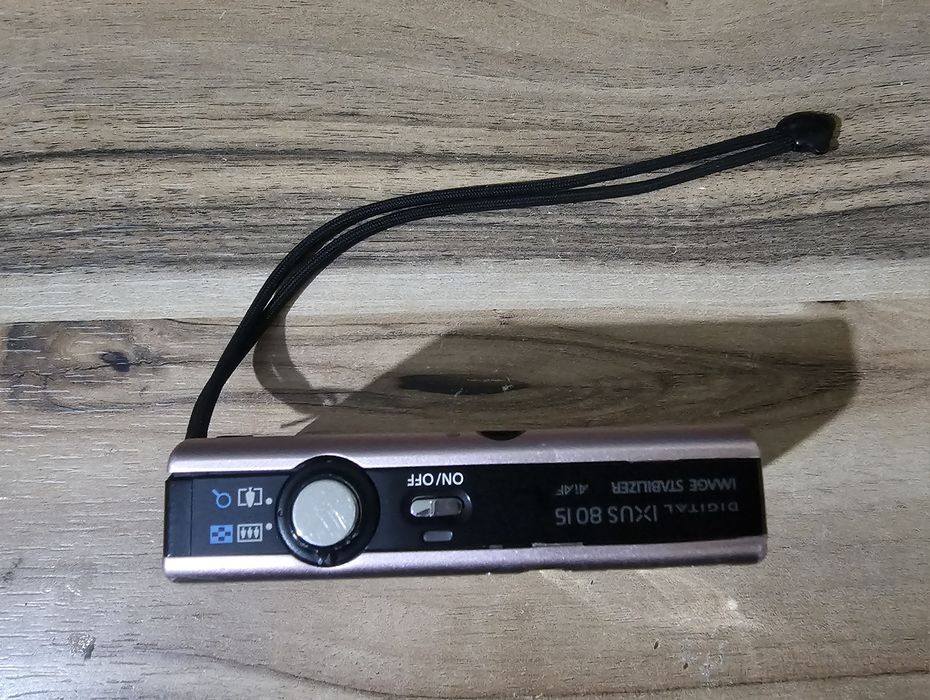 Canon IXUS 80 IS – Розов – Много запазен + SD карта