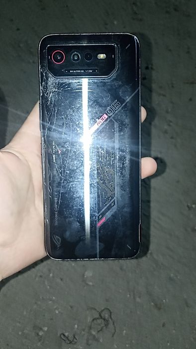 Asus rog phone 6