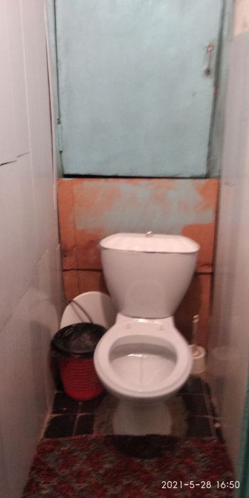 Продаётся 1/5/9 ( быв. общежитие)
