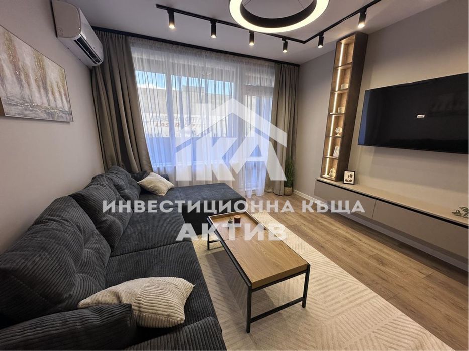 Продава се Тристаен апартамент в Пловдив, Съдийски - 99 кв.м за 1023 €/кв.м - Снимка #1