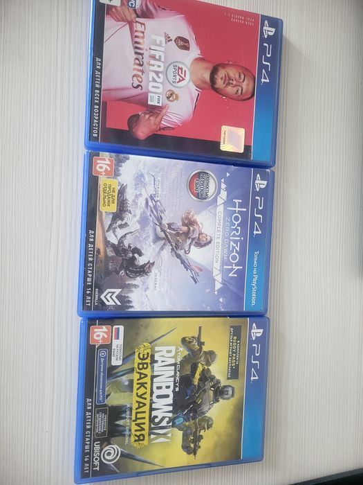 Диски PS4 / FIFA 20 / Horizon Zero Dawn Complete / Rainbow Six E