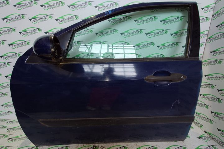 Geam usa fata stanga Ford Focus prima generatie