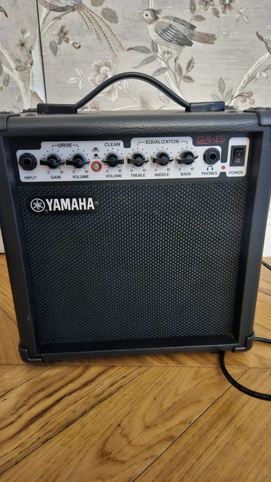 Yamaha ERG121GPII Electric Guitar Pack (Black)