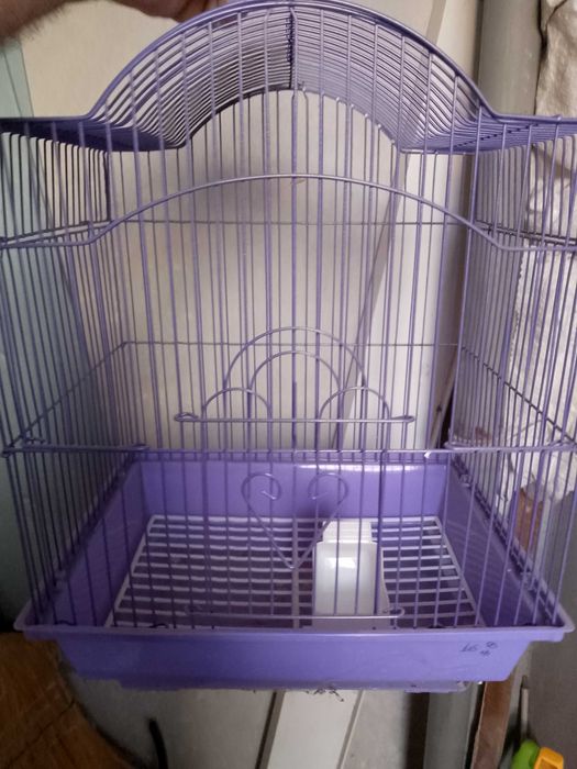 Продавам клетка за птици