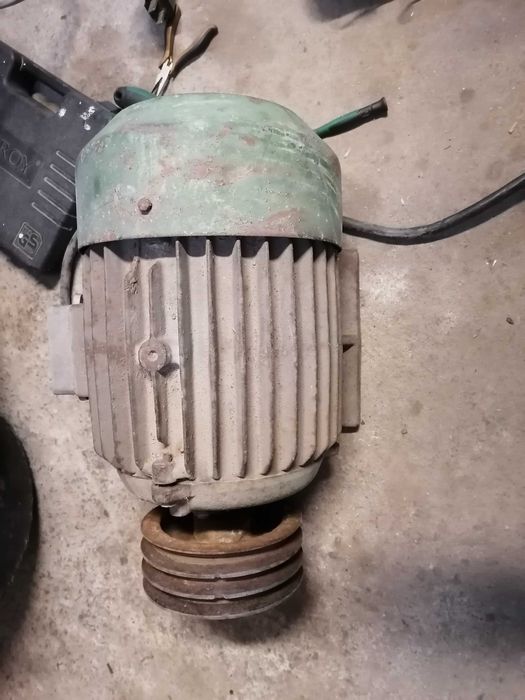 Асинхронен ЕлектроДвигател Мотор